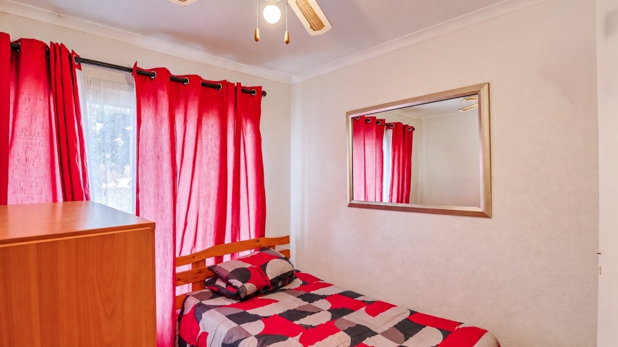 3 Bedroom Property for Sale in Safari Gardens North West